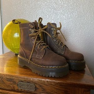 Dr Martens  JADON BOOT ARC CRAZY HORSE PLATFORMS